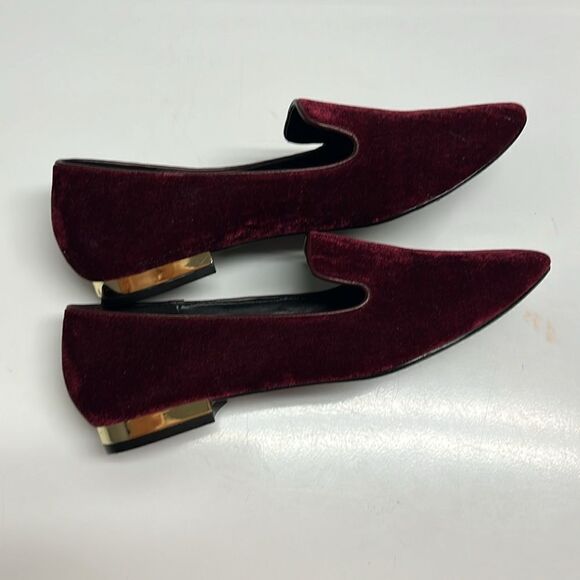 Amelia Grace Deep Red Pointed Toe Slip-On Velvet Flats- Size 8 - Picture 4 of 16